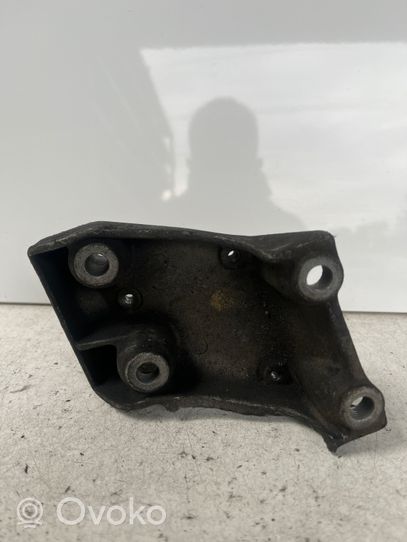 Audi A4 S4 B5 8D Gearbox mounting bracket 8D0399108E