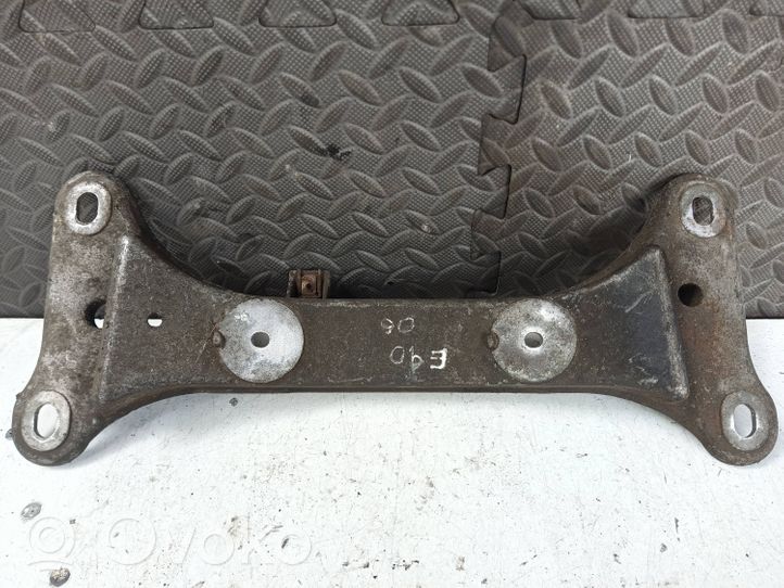 BMW 3 E90 E91 Support de boîte de vitesses 6778058