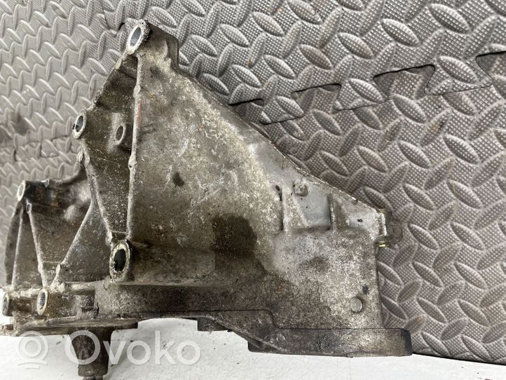 Volvo S40, V40 Supporto del generatore/alternatore 8200183234