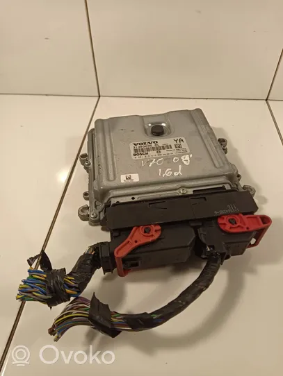 Volvo V70 Sterownik / Moduł ECU 31303095AC