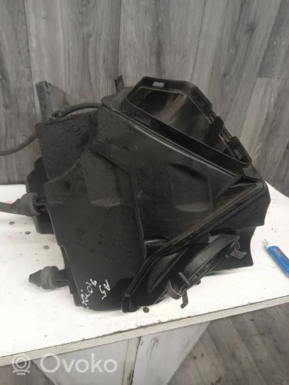 Audi A5 8T 8F Boîtier de filtre à air 8K0133843D