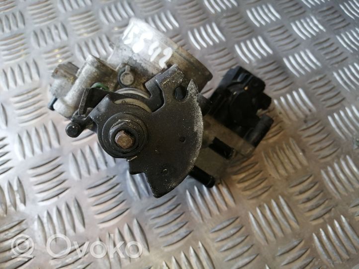 Hyundai Santa Fe Throttle valve 3515033010