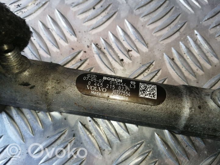 Volvo XC90 Fuel main line pipe 30777554