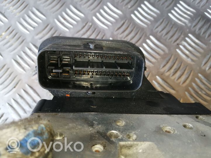 Lexus RX 330 - 350 - 400H ABS-pumppu 4454048060