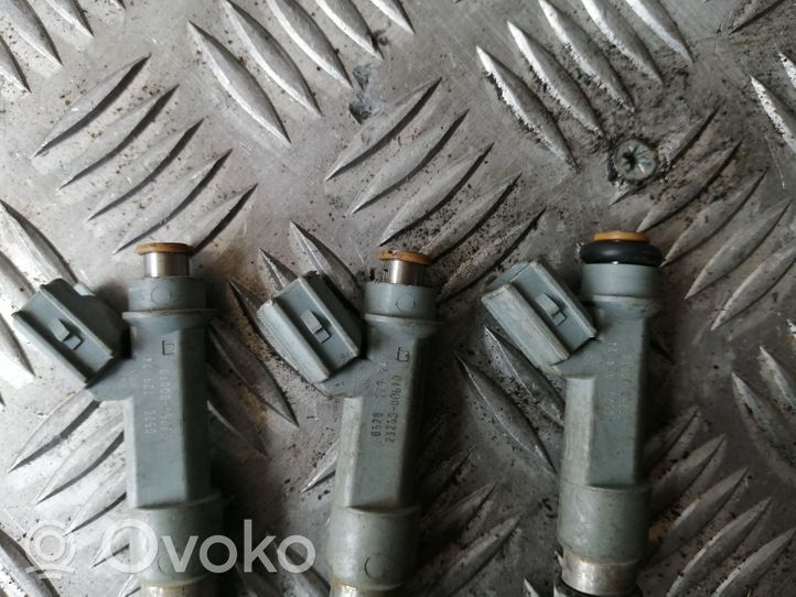 Toyota Aygo AB10 Kit d'injecteurs de carburant 232500Q010