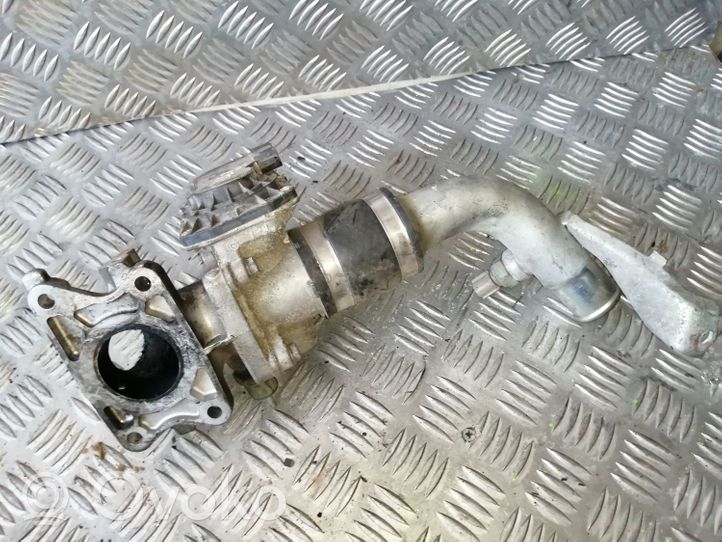 Toyota Auris E180 Clapet d'étranglement 261000N030