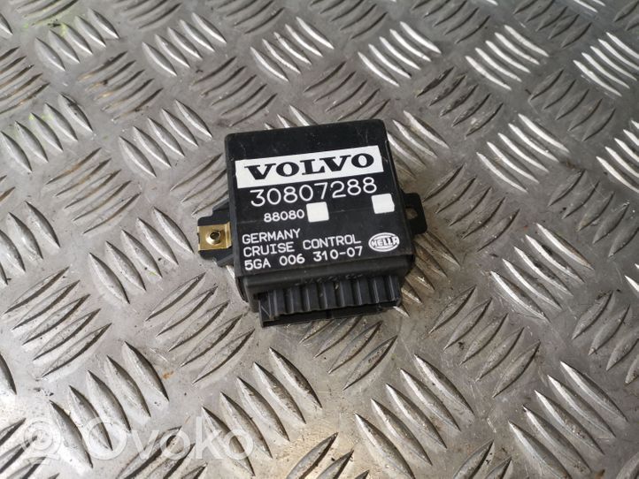 Volvo S40, V40 Unité de commande / module de régulateur de vitesse 30807288