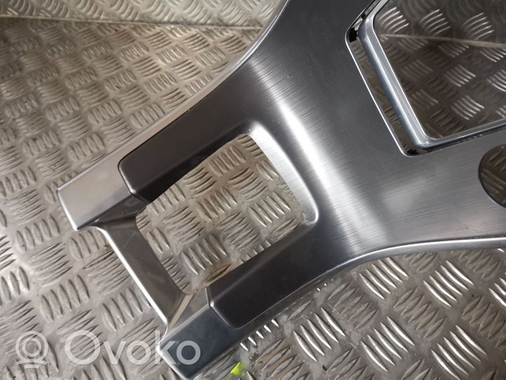 Volvo XC60 Dash center air vent grill 31417487