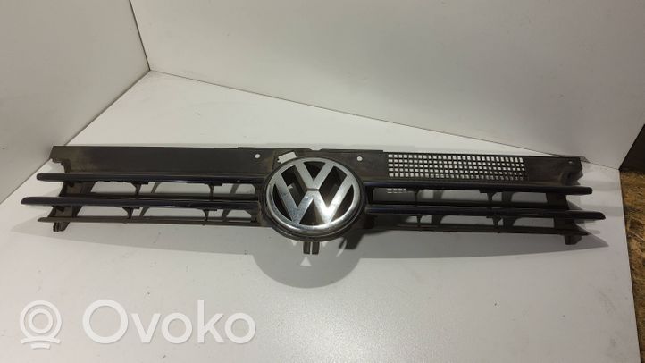 Volkswagen Golf IV Maskownica / Grill / Atrapa górna chłodnicy 1J0853655G