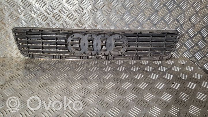 Audi A4 S4 B5 8D Front grill 8D0853651J