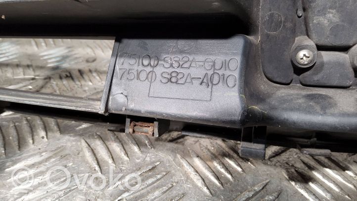 Honda Accord Grille calandre supérieure de pare-chocs avant 75100S82AG010