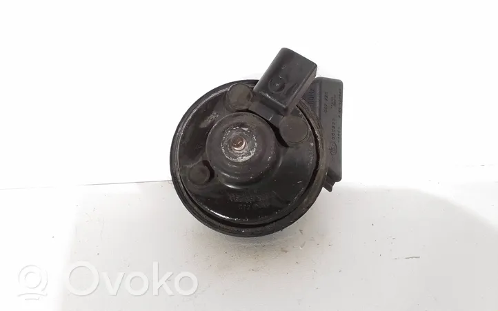 Audi A4 S4 B7 8E 8H Звуковой сигнал 8E0953223A