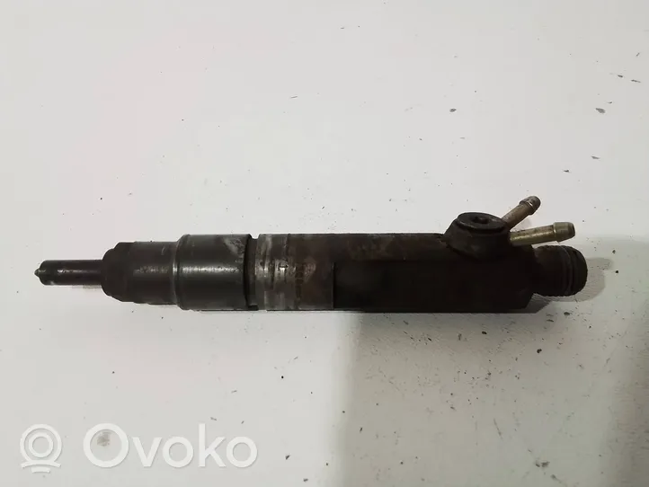 Volkswagen II LT Fuel injector 074130201J