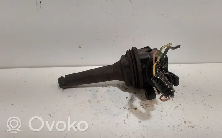 Volvo S70  V70  V70 XC Bobine d'allumage haute tension 9195601