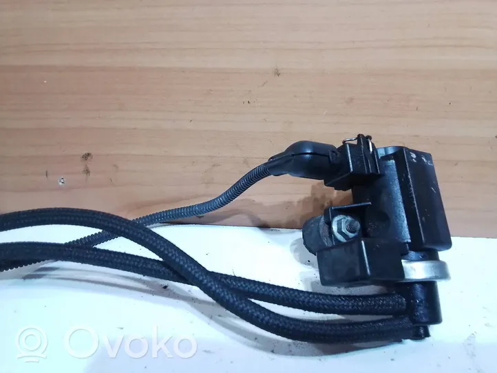 BMW 3 E90 E91 Solenoidinis vožtuvas 72279600