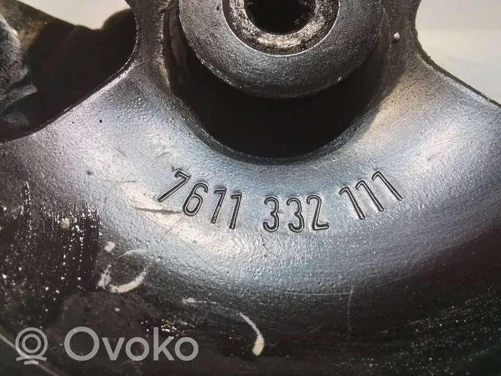 Nissan Almera N16 Pompa wspomagania układu kierowniczego 7611332111