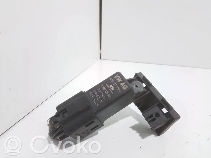 03G907282A Audi A3 S3 8P Glow plug preheat relay, 3.00 € RRR