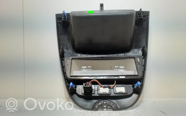 Toyota Aygo AB10 Inne części wnętrza samochodu 554050H010