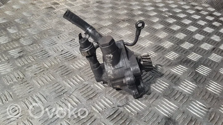 Mitsubishi Pajero Vacuum pump 