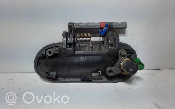 Nissan Almera N16 Etuoven ulkokahva SA830613