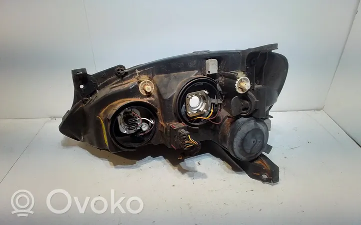 Opel Corsa C Lampa przednia 9196237