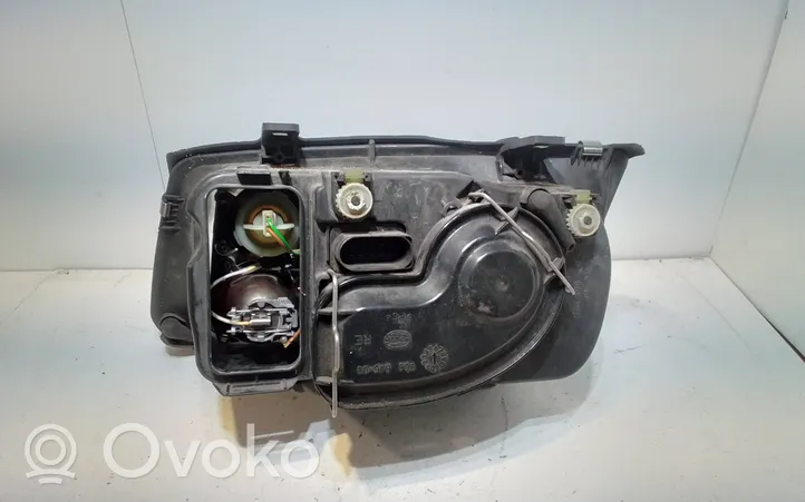 Volkswagen Bora Lampa przednia 96359800