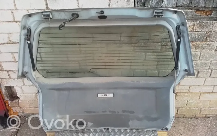 Mitsubishi Space Wagon Задняя крышка (багажника) 