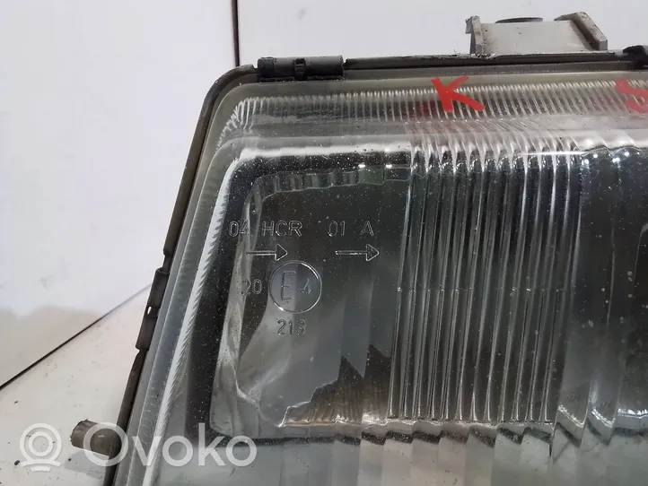 Saab 9000 CS Lampa przednia 90113849901