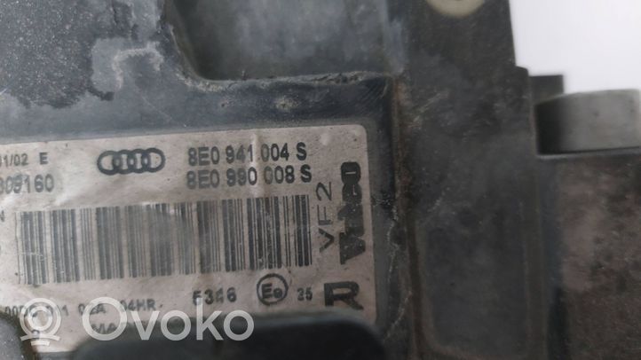 Audi A4 S4 B6 8E 8H Phare frontale 8E0941004S