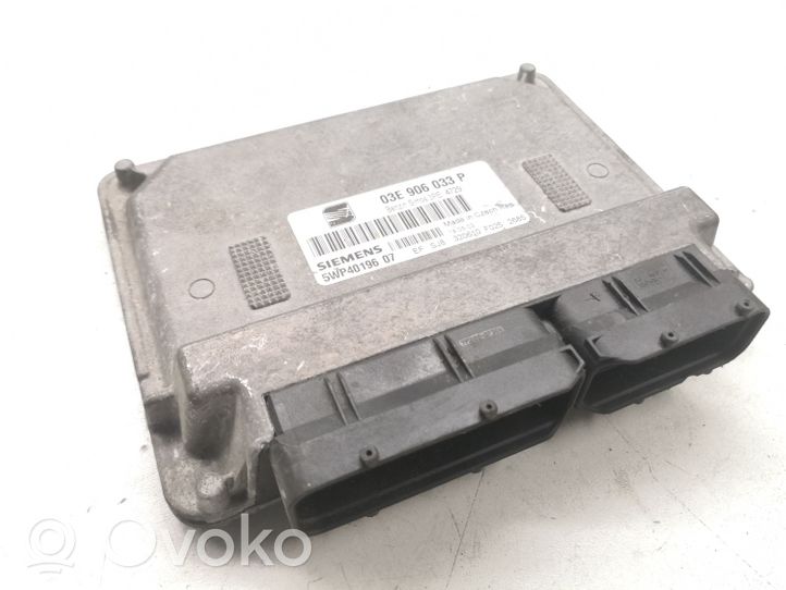 Volkswagen Polo IV 9N3 Calculateur moteur ECU 