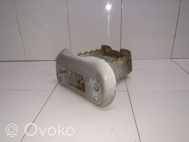 Toyota Yaris Inne części karoserii 35402