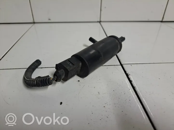 Volvo V70 Ajovalonpesimen pumppu 89032971