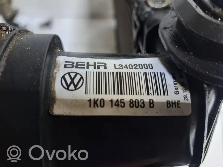 Volkswagen Jetta V Interkūlerio radiatorius 1K0145803B
