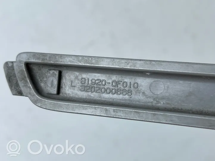 Toyota Verso Réflecteur de feu arrière 819200F010