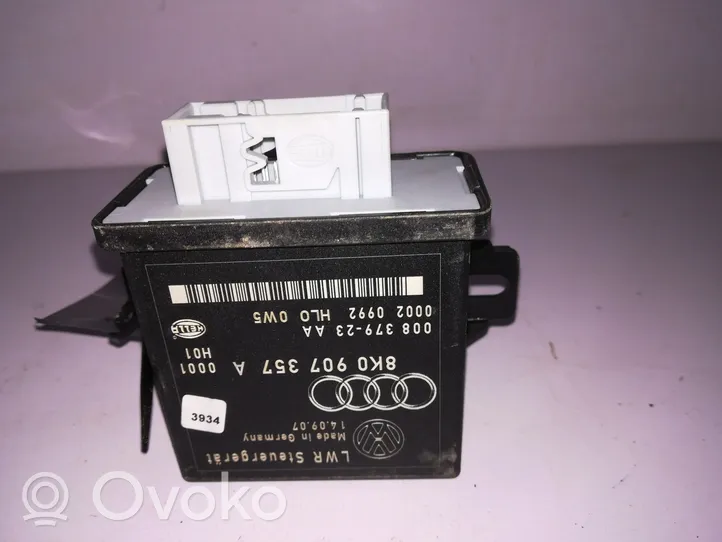 Audi A5 Sterownik / Moduł świateł LCM 8K0907357A