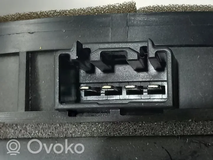 Ford Grand C-MAX Garsiakalbis panelėje AA6T18808AA