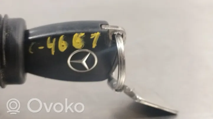 Mercedes-Benz C W203 Virta-avainkortin lukija 2035450508