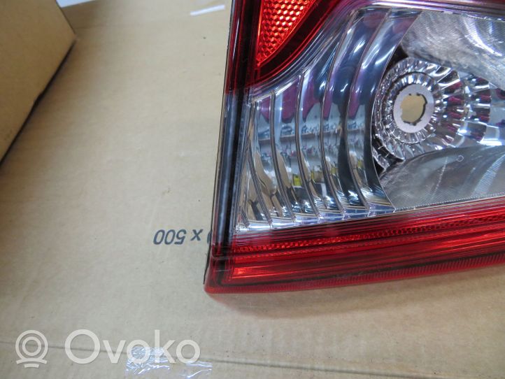 Suzuki SX4 S-Cross Tailgate rear/tail lights 