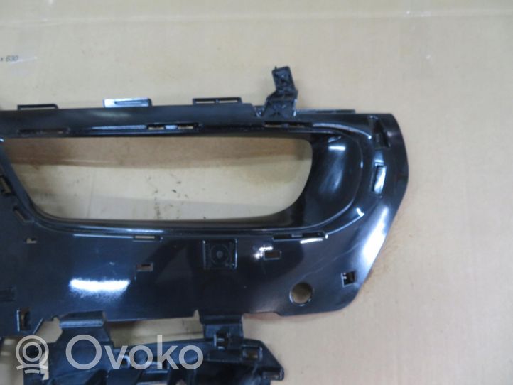 Citroen C4 II Picasso Uchwyt / Mocowanie zderzaka przedniego 99890656