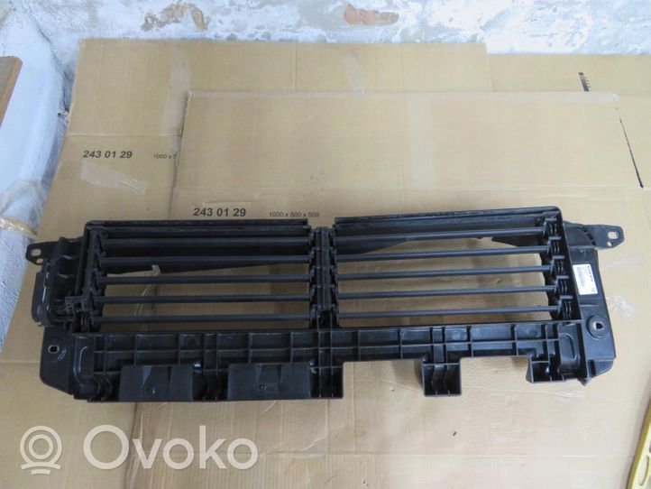 Volvo XC40 Pannello di supporto del radiatore (usato) 31455415