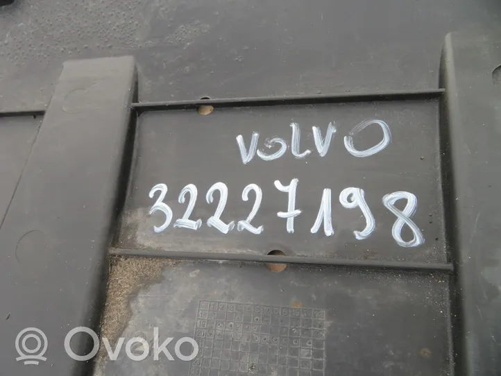 Volvo V60 Osłona pod zderzak przedni / Absorber 32227198