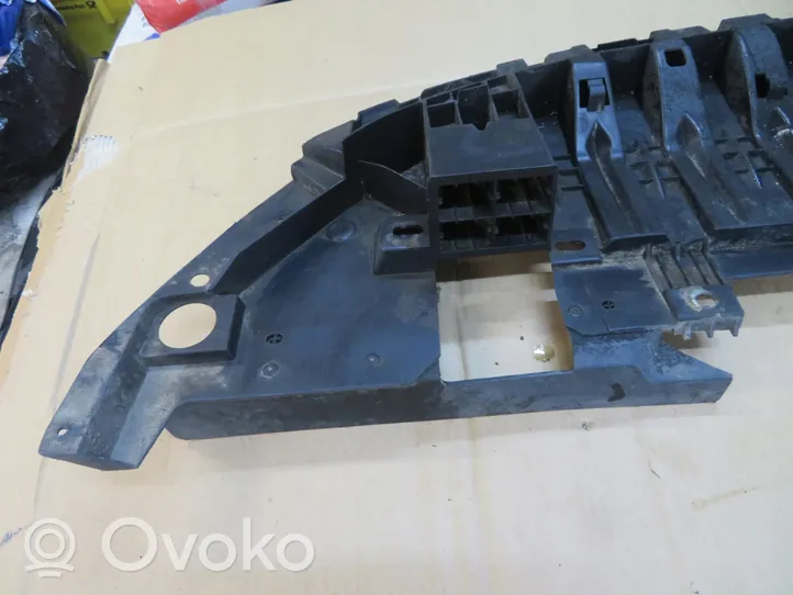 Renault Megane IV Front bumper skid plate/under tray 