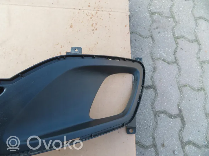 KIA Venga Grotelės apatinės (trijų dalių) 86561-1P000