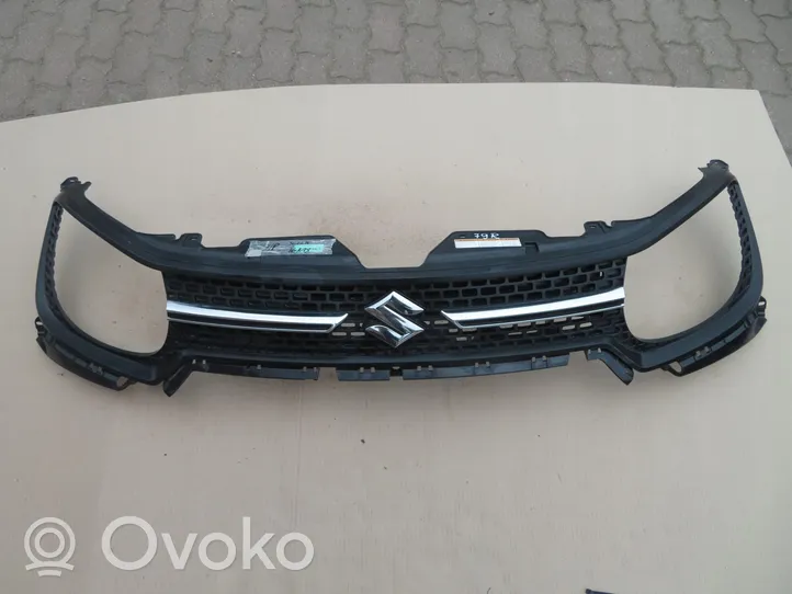 Suzuki Ignis Maskownica / Grill / Atrapa górna chłodnicy 72112-62R0