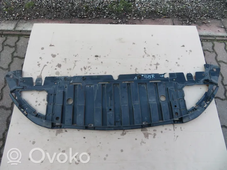 Renault Clio IV Front bumper skid plate/under tray 622563607R