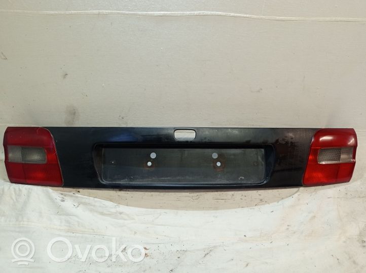 Volvo S40, V40 Takaluukun rekisterikilven valon palkki 30862381