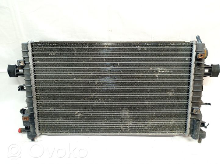 Opel Zafira B Radiateur de refroidissement 13128818