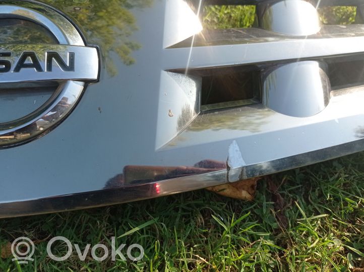 Nissan Murano Z50 Grotelės viršutinės 62310CA000