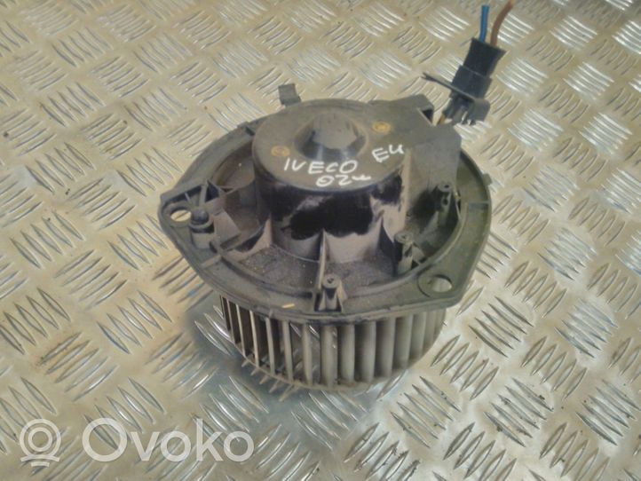 Iveco Daily 30.8 - 9 Heater fan/blower 570630200