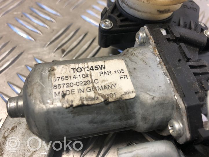 Toyota Auris 150 Elektryczny podnośnik szyby drzwi przednich 977555106